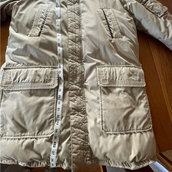 Long puffer down filled Canadian winter parka - Picture 6 of 16